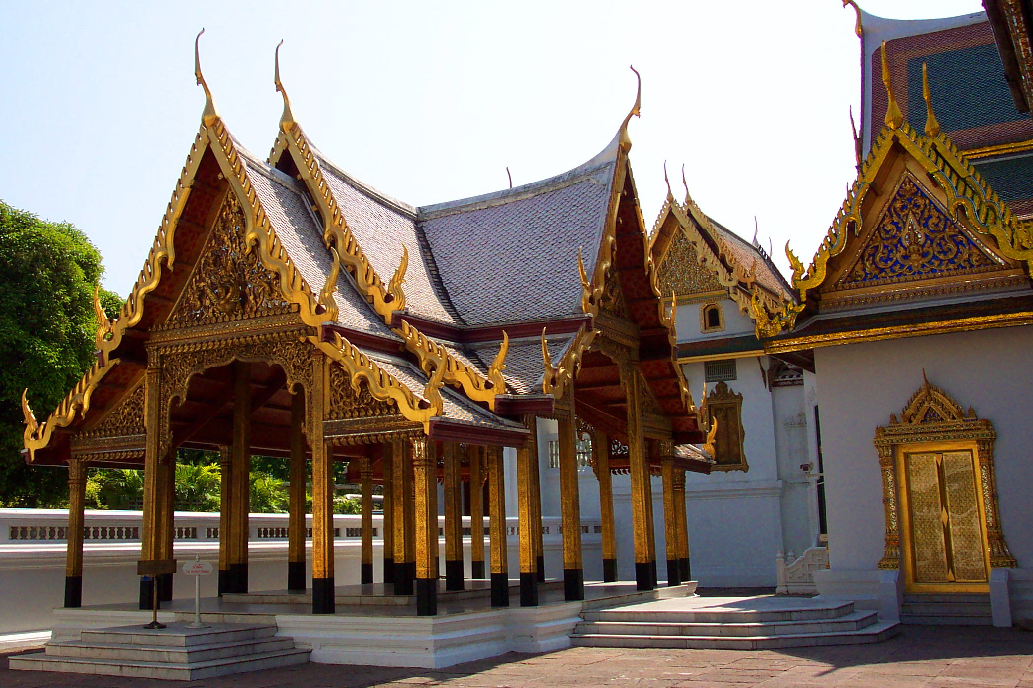 The Ratcharuedee Pavilion for bathing rites