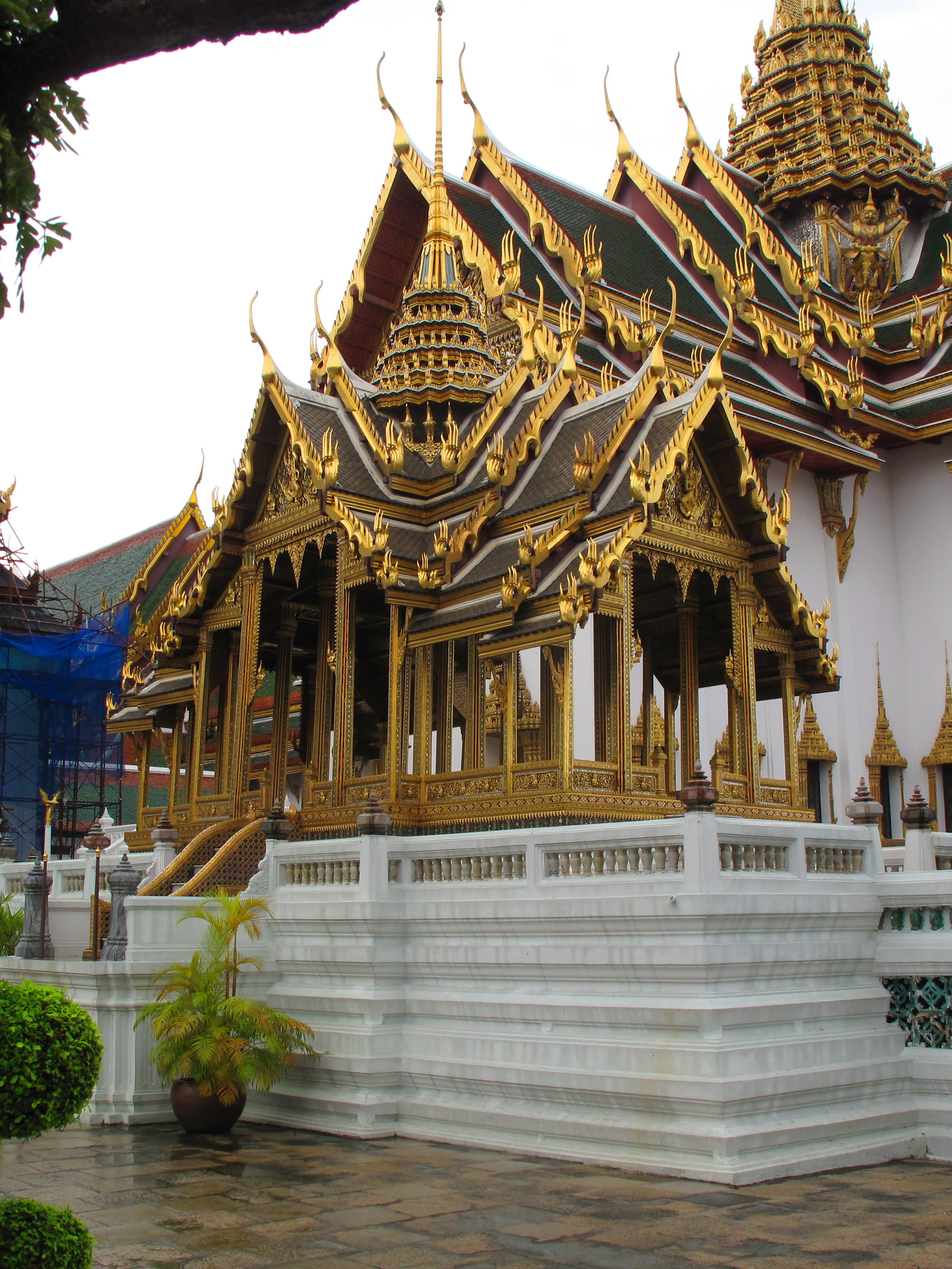 The Aphornphimok Pavilion on the wall of the Dusit Maha Prasat throne hall